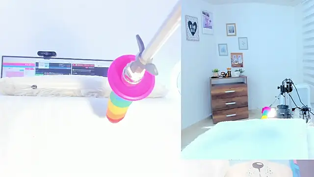 Daki Ume  online show from 09.28.25