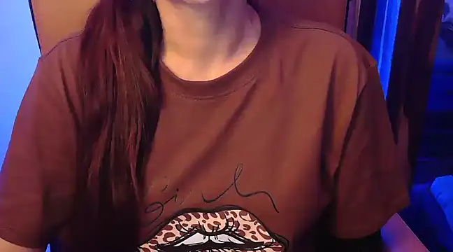 Snapshot of _Blue_Ruubyy_ chatting on 02.05.25  Blue Ruubyy  online show from 02.05.25