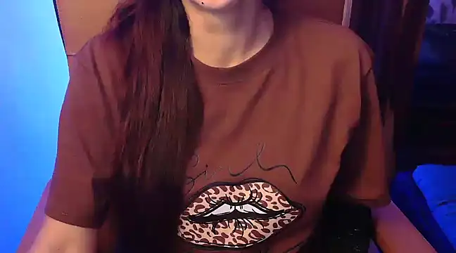 Snapshot of _Blue_Ruubyy_ chatting on 02.05.25  Blue Ruubyy  online show from 02.05.25