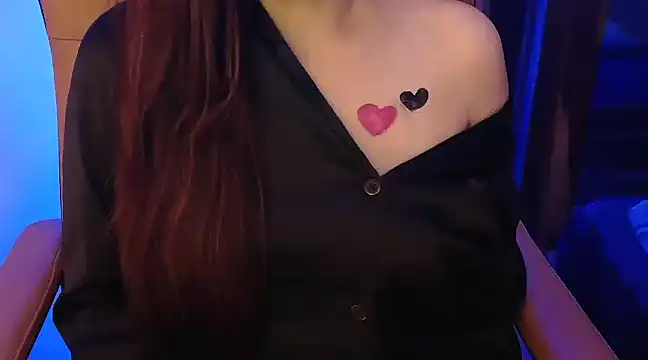 Snapshot of _Blue_Ruubyy_ chatting on 02.07.25  Blue Ruubyy  online show from 02.07.25