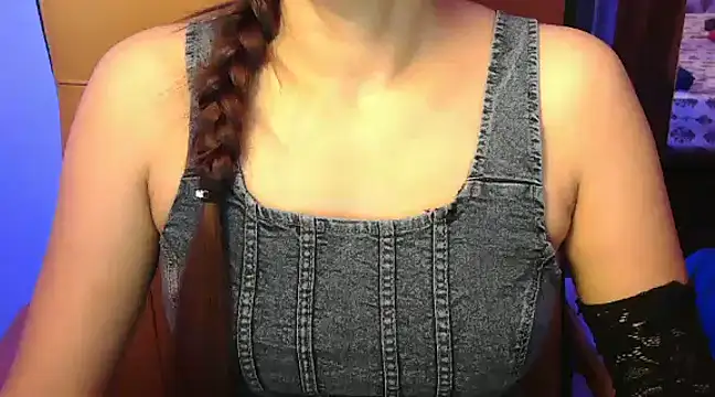 Snapshot of _Blue_Ruubyy_ chatting on 03.19.25  Blue Ruubyy  online show from 03.19.25