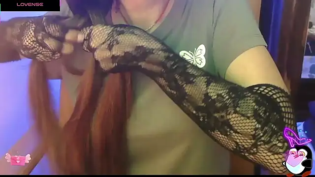 Snapshot of _Blue_Ruubyy_ chatting on 09.14.25  Blue Ruubyy  online show from 09.14.25