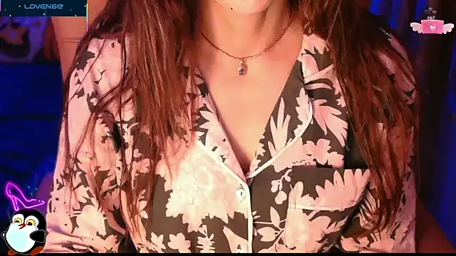 Snapshot of _Blue_Ruubyy_ chatting on 10.15.25  Blue Ruubyy  online show from 10.15.25