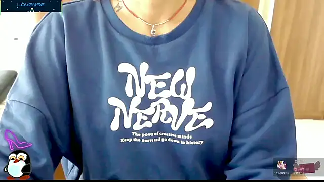 Snapshot of _Blue_Ruubyy_ chatting on 10.24.25  Blue Ruubyy  online show from 10.24.25