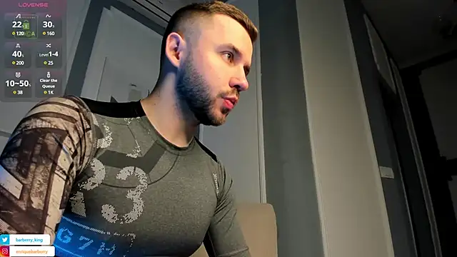 Snapshot of EnriqueBarberry chatting on 01.19.25 EnriqueBarberry online show from 01.19.25