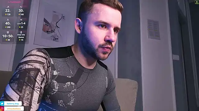 Snapshot of EnriqueBarberry chatting on 02.24.25 EnriqueBarberry online show from 02.24.25