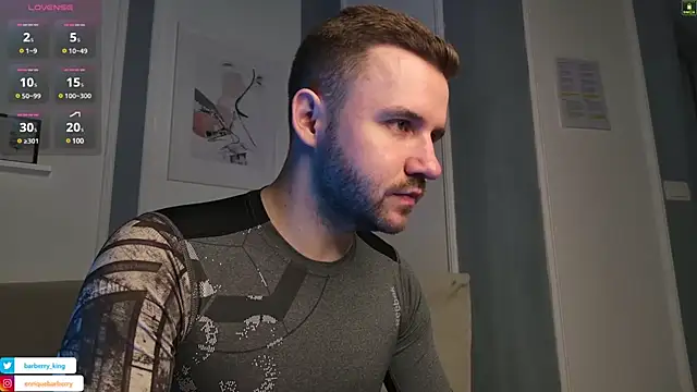 Snapshot of EnriqueBarberry chatting on 03.12.25 EnriqueBarberry online show from 03.12.25