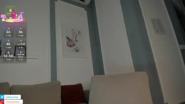 Snapshot of EnriqueBarberry chatting on 09.20.25 EnriqueBarberry online show from 09.20.25