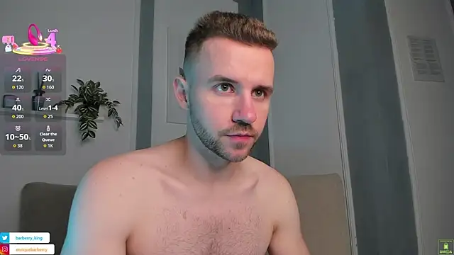 Snapshot of EnriqueBarberry chatting on 10.18.25 EnriqueBarberry online show from 10.18.25