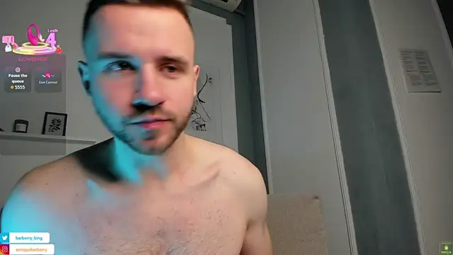 Snapshot of EnriqueBarberry chatting on 11.03.25 EnriqueBarberry online show from 11.03.25