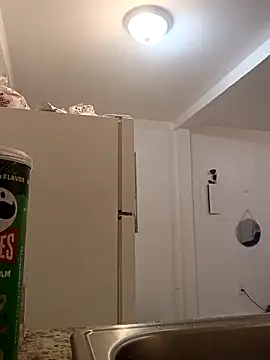 Snapshot of authentic_couple1 chatting on 04.11.26 authentic couple1 online show from 04.11.26