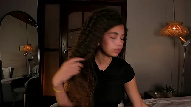 nayah   online show from 02.16.26