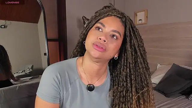 nayah   online show from 04.16.26