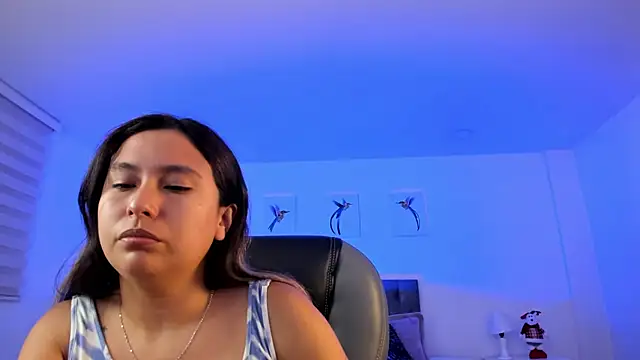  Natalie18 online show from 12.28.24