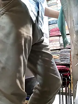 Snapshot of farabi9999 chatting on 10.28.25 farabi9999 online show from 10.28.25