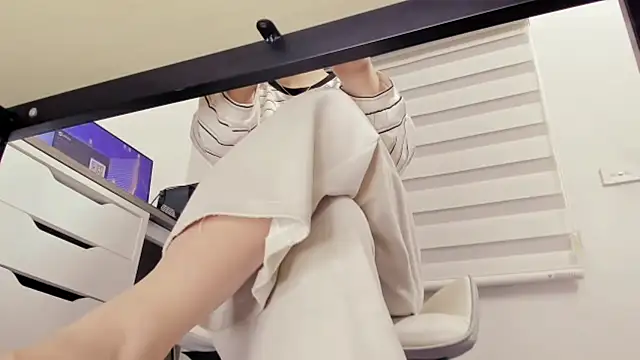 Alisa Hotfeeling online show from 12.22.25