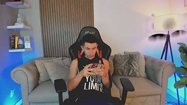 Snapshot of Jotastevensxx chatting on 09.30.25 Jotastevensxx online show from 09.30.25