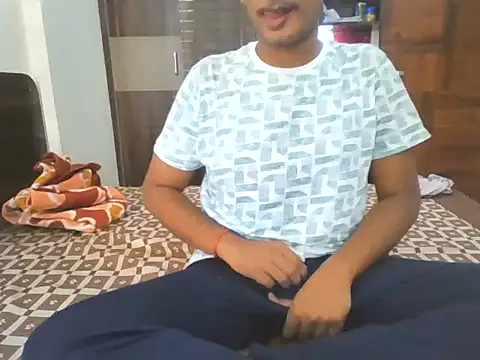 Dusky Aarav online show from 09.22.25