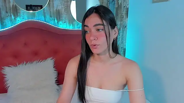 Emma Sophia2 online show from 12.05.24