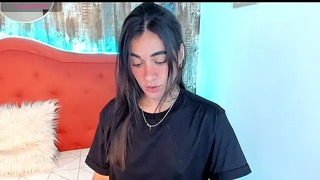 Emma Sophia2 online show from 02.07.25