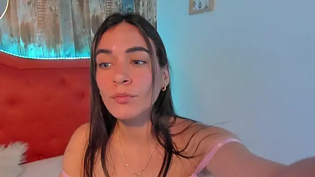 Emma Sophia2 online show from 03.17.25
