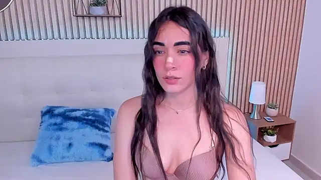 Emma Sophia2 online show from 09.09.25