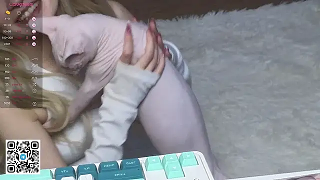 Snapshot of mybunnywendy chatting on 03.01.25 mybunnywendy online show from 03.01.25