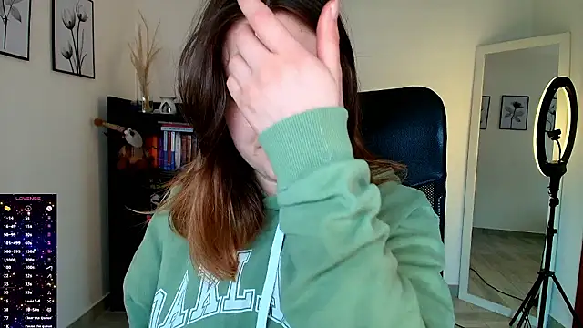 Snapshot of miss_seline chatting on 02.10.26 miss seline online show from 02.10.26