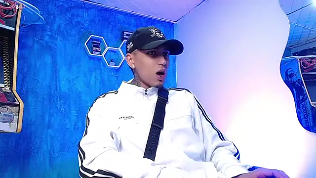 Liam lee online show from 12.12.24