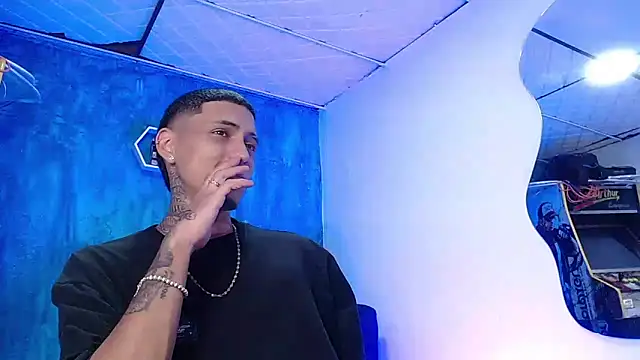 Liam lee online show from 01.24.25