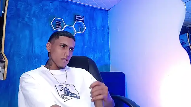 Liam lee online show from 02.11.25