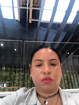 Snapshot of Francesca_ferrari chatting on 09.23.25 Francesca ferrari online show from 09.23.25