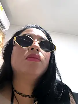 Snapshot of Francesca_ferrari chatting on 09.27.25 Francesca ferrari online show from 09.27.25