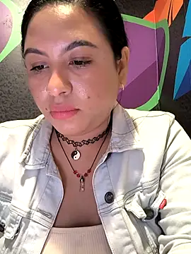 Snapshot of Francesca_ferrari chatting on 10.04.25 Francesca ferrari online show from 10.04.25