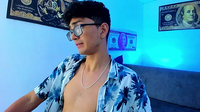 TylerWhite  online show from 01.13.25