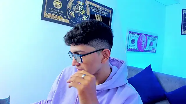 TylerWhite  online show from 01.17.25