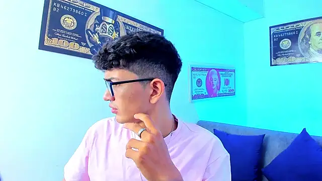 TylerWhite  online show from 01.18.25