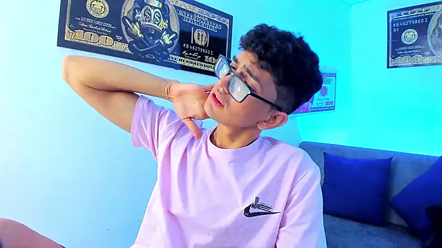 TylerWhite  online show from 01.18.25