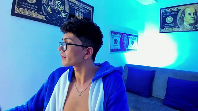 TylerWhite  online show from 01.24.25