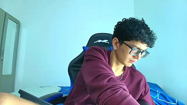 TylerWhite  online show from 03.21.25