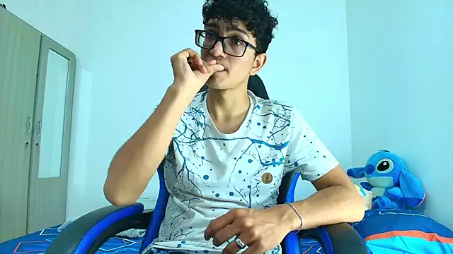 TylerWhite  online show from 03.22.25