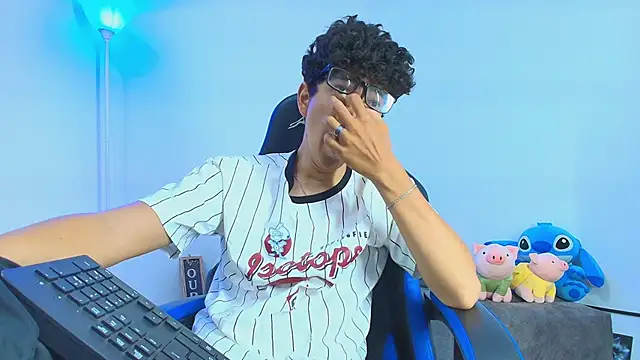 TylerWhite  online show from 09.26.25