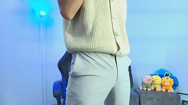 TylerWhite  online show from 10.31.25