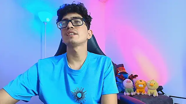 TylerWhite  online show from 12.20.25