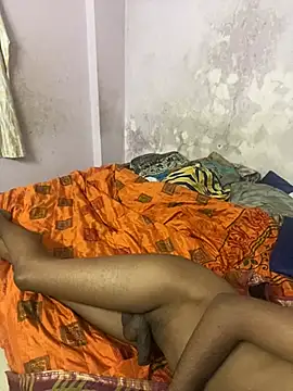 Snapshot of therawnomad chatting on 02.24.25 therawnomad online show from 02.24.25