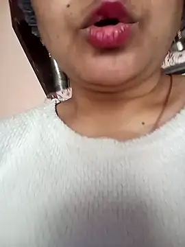 Snapshot of sakshisutra chatting on 12.23.24 sakshisutra online show from 12.23.24