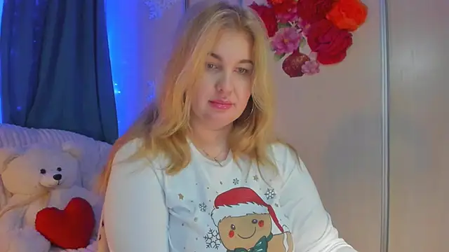 CoraSwon online show from 01.22.25