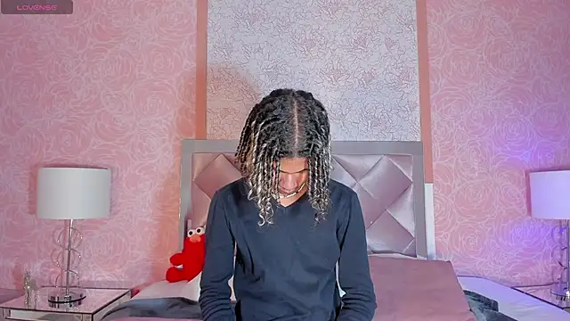 Maxim-Walker online show from 03.07.25