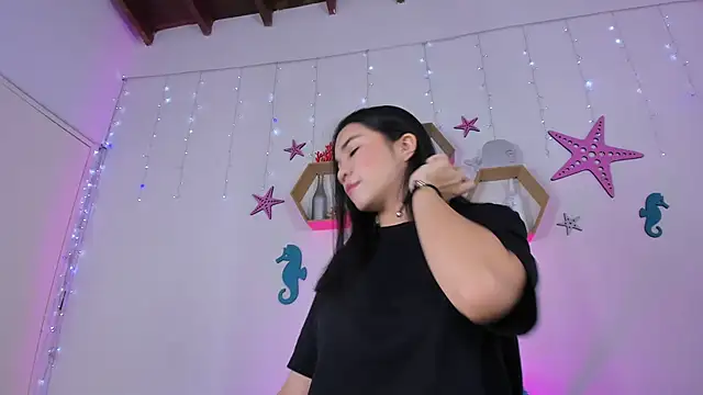 Emiily Parkerr online show from 12.10.24