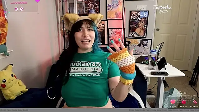 Snapshot of joltionmacc chatting on 12.04.25 joltionmacc online show from 12.04.25